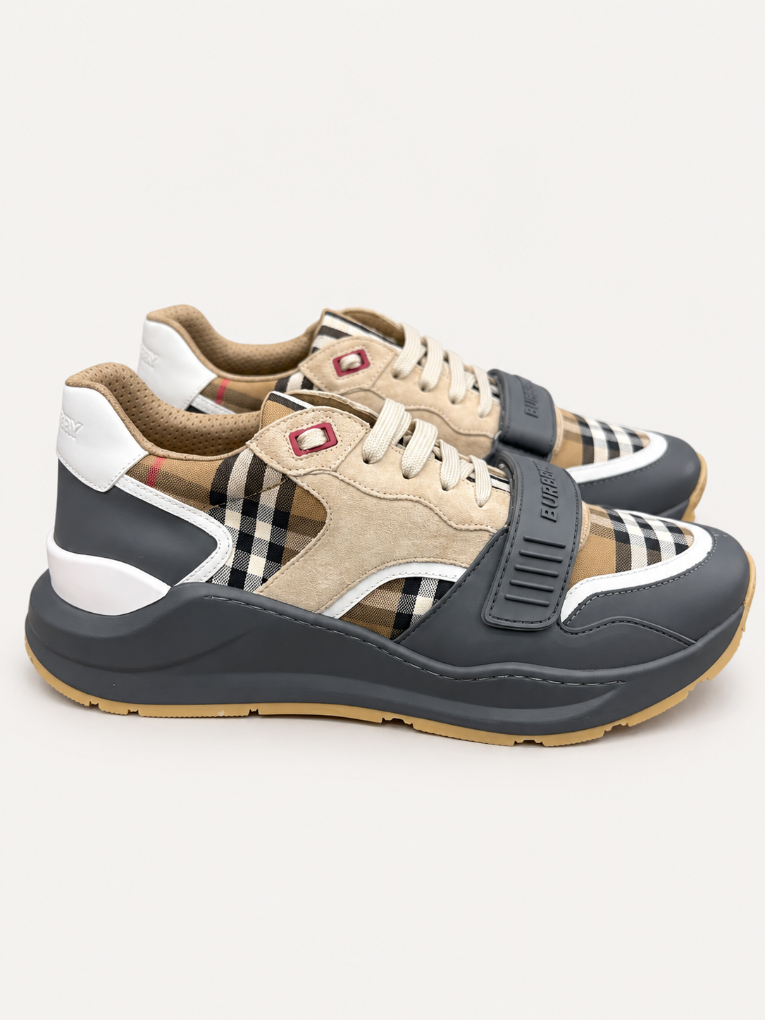 Burberry Ramsey Vintage Check Beige Sneakers