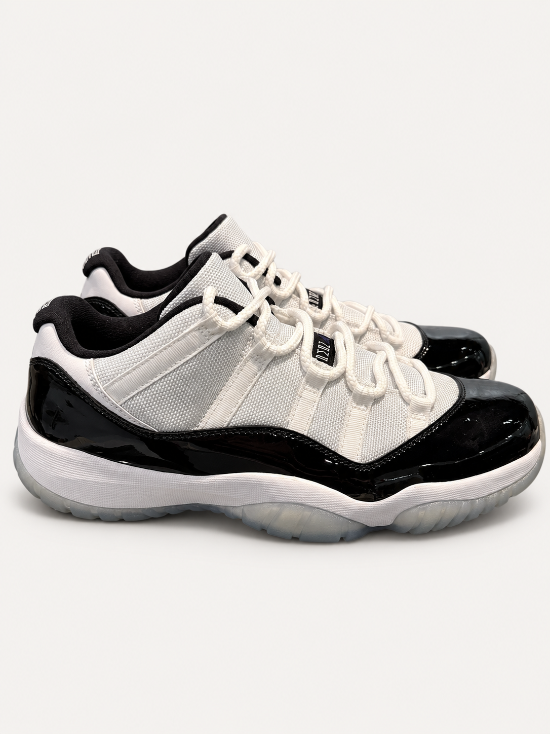 Jordan 11 Low Concord 528895-153